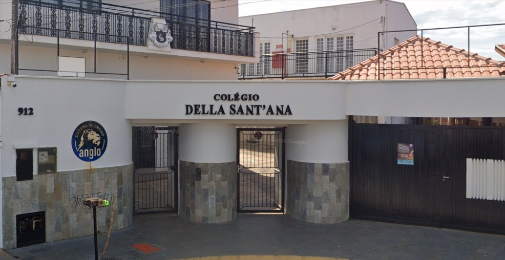 Fachada do Colégio Della Sant'Ana